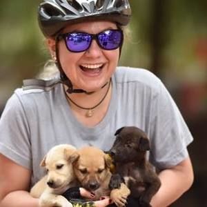 Meet your Posher, Dani